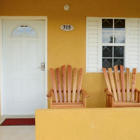 Josan'S Haven Villa โอโชรีโอส ภายนอก รูปภาพ
